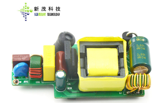 L'énergie de LED alimentation le conducteur constant 85V - 265V C.A., CE RoHS du courant LED de 18 watts