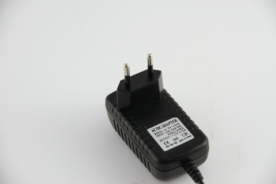 100-240 C.A. aux adaptateurs d'alimentation CC 12V