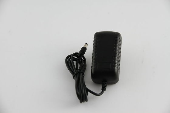 100-240 C.A. aux adaptateurs d'alimentation CC 12V