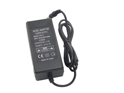 48W stable a réglé C.C de changement 50Hz de l'adaptateur 12V d'alimentation CC À C.A. avec le filtre d'IEM