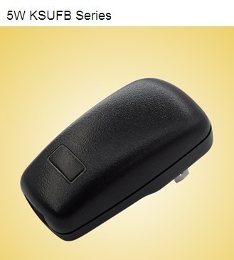 adaptateur universel 100-240V 50 60HZ de puissance de 5W USB pour le périphérique mobile