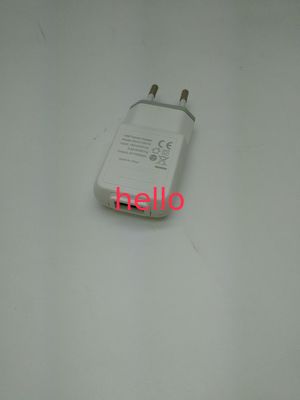 AC100 - prise d'Efficency ccc de chargeur universel d'Usb du Portable 240V haute