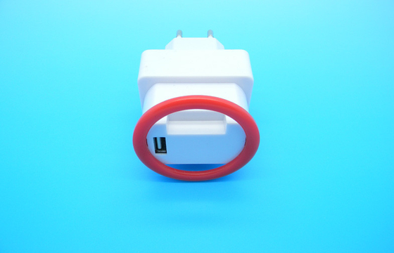 l'UE universelle de chargeur de téléphone portable de 5V 2000mA branchent pour le téléphone de pomme/andriod