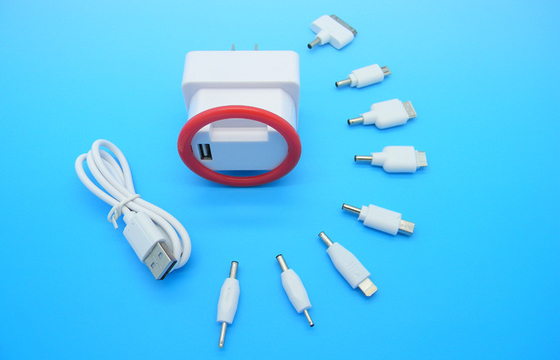 CE universel du chargeur 5V 10W de voyage de la classe B USB de la partie 15 de FCC pour des Smartphones