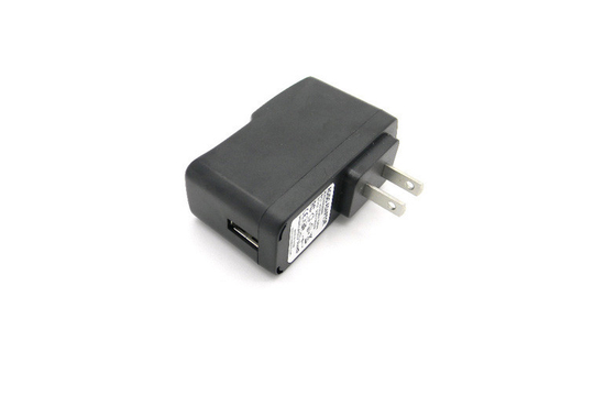 le chargeur universel de voyage de 5V 2.0A 10W USB a réglé la prise des USA, court-circuit