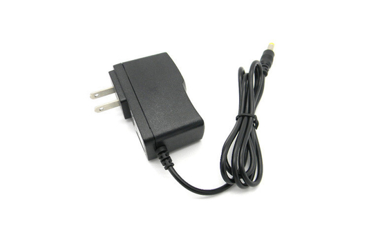 C.C de la prise 10W des USA d'adaptateur de puissance de bâti de mur d'AC/DC 5V 2.0A pour ADSL, court-circuit