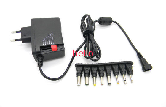 6 adaptateur réglable d'alimentation CC À C.A. de la tension 3-12V d'universel des astuces 2500mA de C.C
