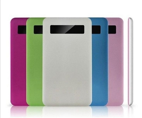 Alimentation d'énergie mobile noire du blanc 5V