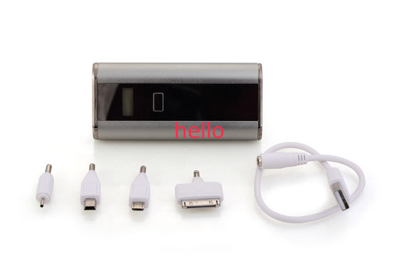 Alimentation d'énergie mobile de téléphone portable/voiture 5V avec LED 7800MAH