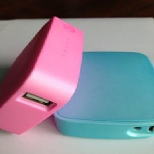 Alimentation d'énergie mobile du lithium 5V, banque portative blanche noire de puissance