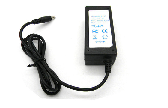court-circuit de bureau d'approvisionnement d'alimentation CC De 18Volt 45W pour la prise d'UE de lumière de LED