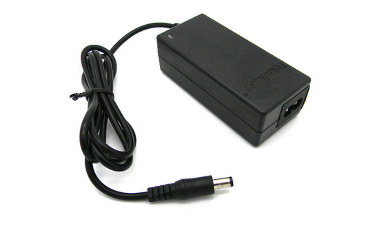 court-circuit de bureau d'approvisionnement d'alimentation CC De 18Volt 45W pour la prise d'UE de lumière de LED