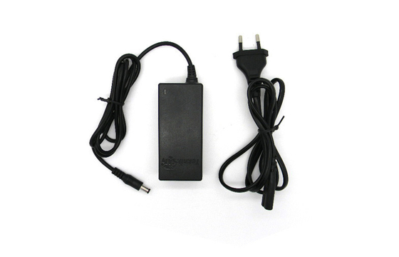 court-circuit de bureau d'approvisionnement d'alimentation CC De 18Volt 45W pour la prise d'UE de lumière de LED