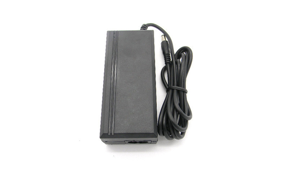 C.A. de 12V 2A à l'adaptateur d'alimentation CC Au-dessus de courant actuel/constant 5.5x2.1mm