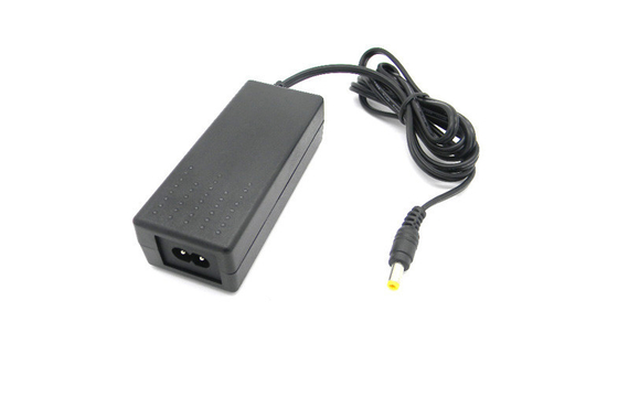 L'adaptateur de bureau 36W d'alimentation externe pour la lumière de LED, FCC pièce 15B