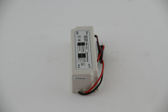 LED allumant 60 C.C constant du conducteur IP67 24V de la tension LED de watt, fiabilité élevée