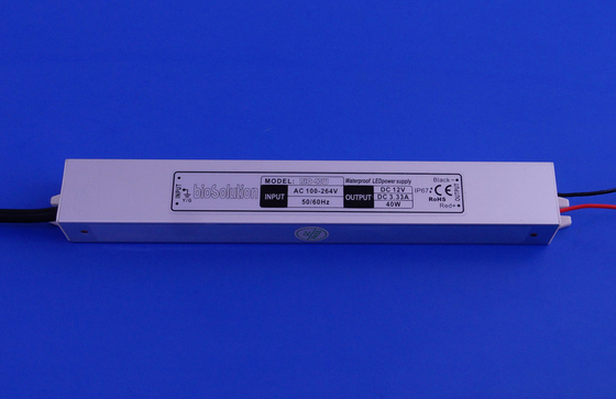 12 volts 40w ont mené le conducteur constant de tension/alimentation d'énergie menée de lumière de bande
