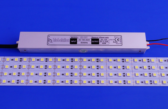 12 volts 40w ont mené le conducteur constant de tension/alimentation d'énergie menée de lumière de bande