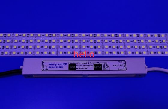 La tension constante de C.C 12v de Rohs a mené le conducteur 30w pour la bande menée, lumière de joint de mur
