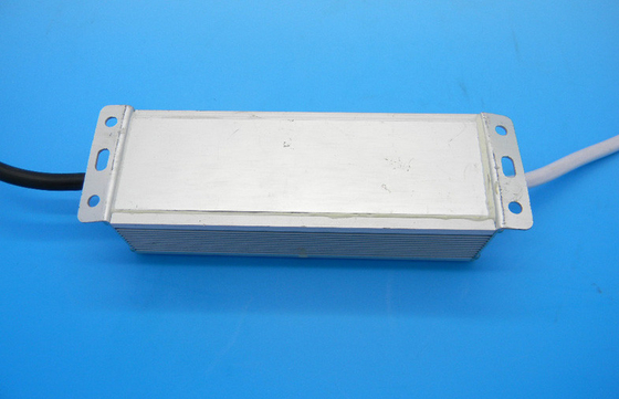 Haut Efficency 30W imperméabilisent l'alimentation d'énergie pour le courant constant 12V de la lumière EMC IP67 de LED