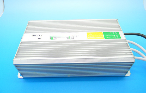 La boîte de distribution imperméable élevée de conducteur du rendement LED a mené l'alimentation d'énergie de conducteur