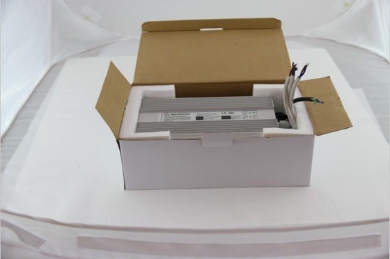 24V conducteur imperméable précis 200W 8300mA, conducteur de C.C LED de lumière d'EPA3050B EMC LED