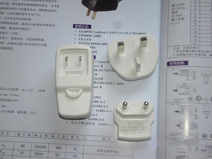 Burn-en EMI Auto Portable USB universel adaptateur de courant pour les téléphones mobiles, PDA, imprimantes