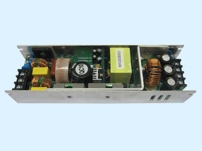 Alimentation d'énergie faite sur commande du cadre ouvert 200W, 24V en à sortie unique 55022B