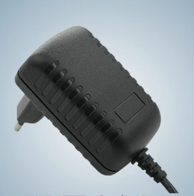 Noir universel électronique de l'adaptateur EN60950 de courant alternatif 11W avec l'éventail
