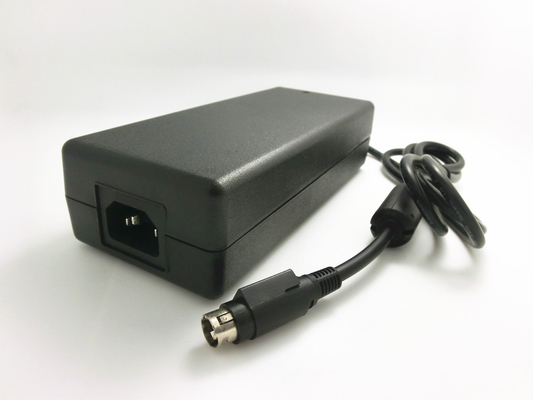 Adaptateur mondial d'alimentation d'énergie de C.C Jack de PFC/3 bornes, production de 120W 24V 5A
